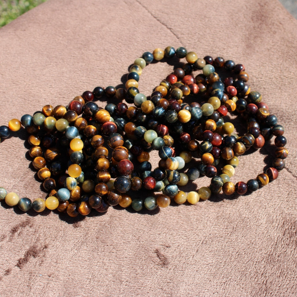 Tiger Eye Bracelet – Natural Crystal Stretch Bracelet – Handmade Gemstone Jewel - Picture 1 of 6